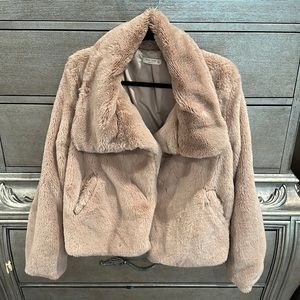 NWOT Women’s Furry Jacket